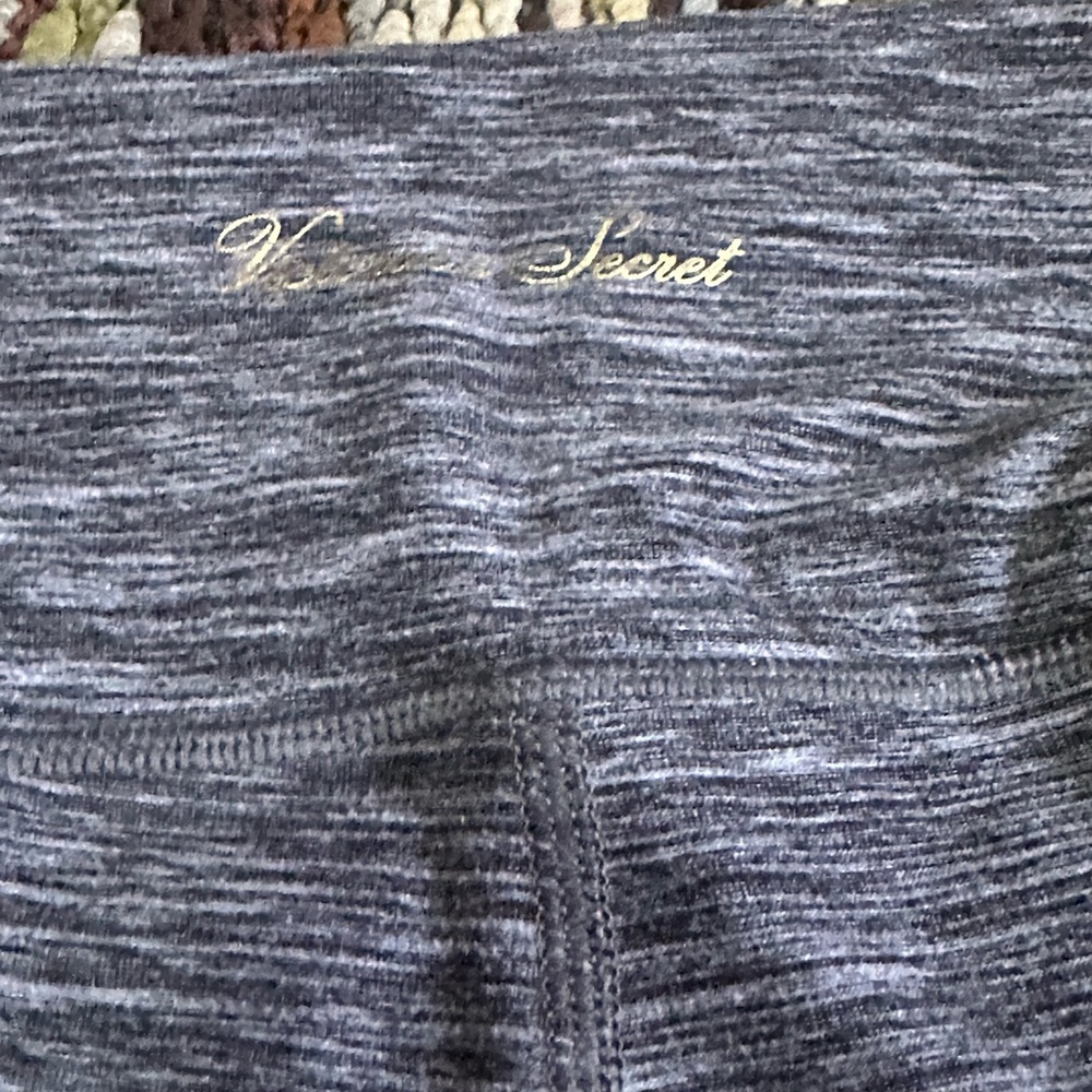 Victoria's Secret Charcoal Knit Top - Picture 5 of 5